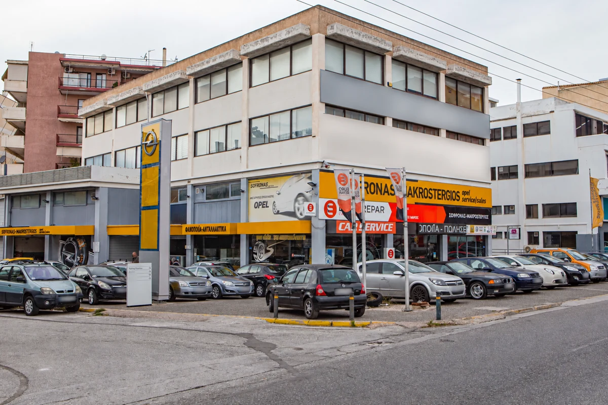 Exterior of the workshop at 76 Amfitheas Avenue
