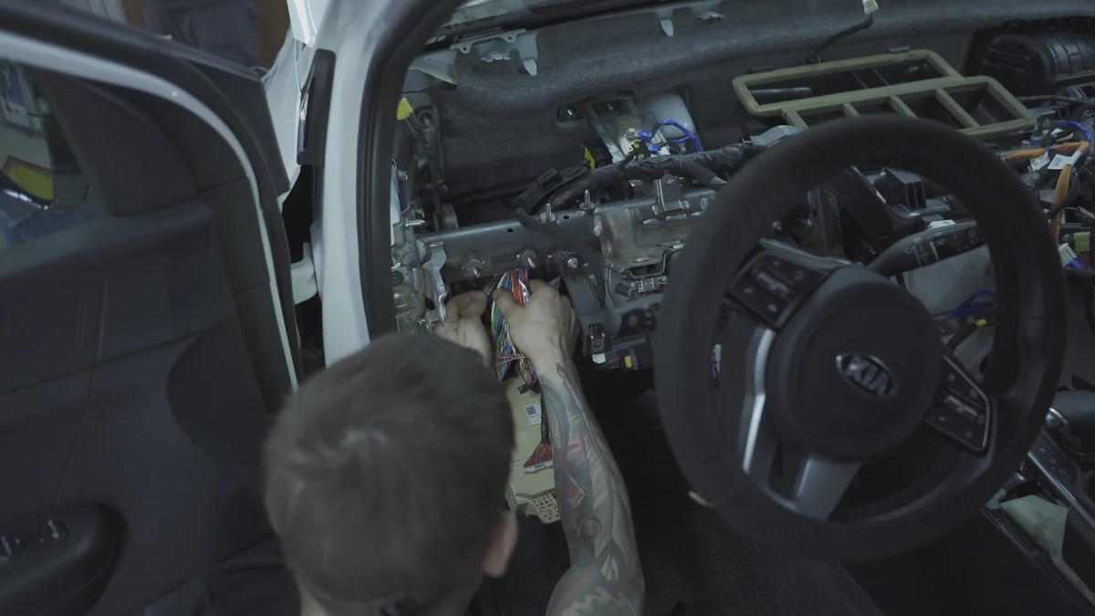 Electrical repairs — illustrative service photograph